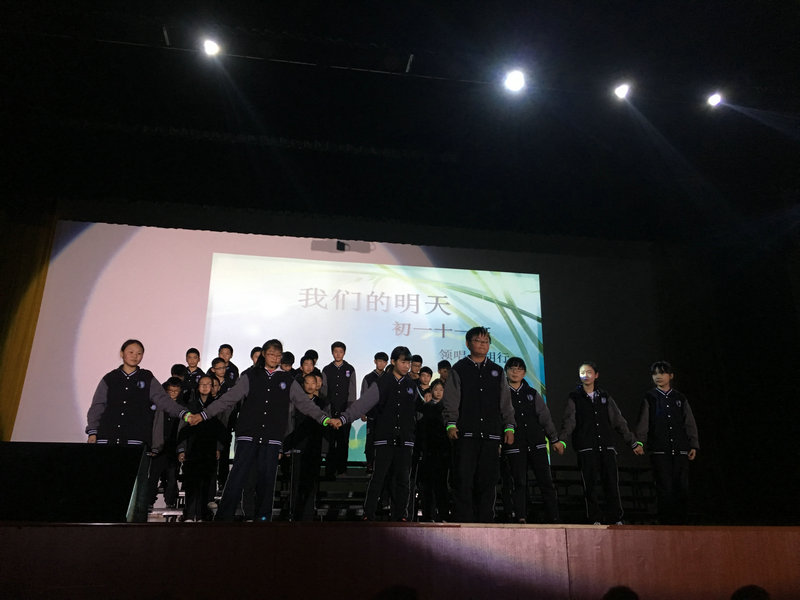 C:\Documents and Settings\Administrator\桌面\校园网宣传资料\歌唱比赛11.jpg