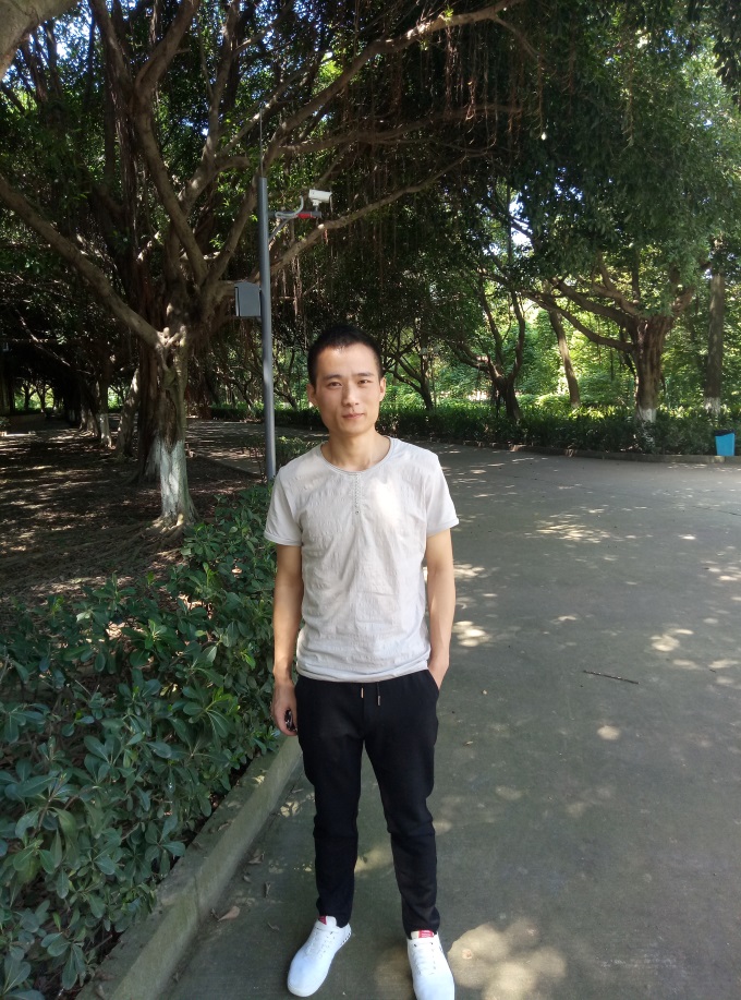 张正坤照片.jpg