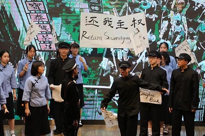 英语短剧表演2.jpg