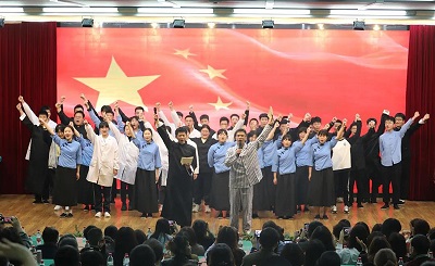 英语短剧表演6.jpg