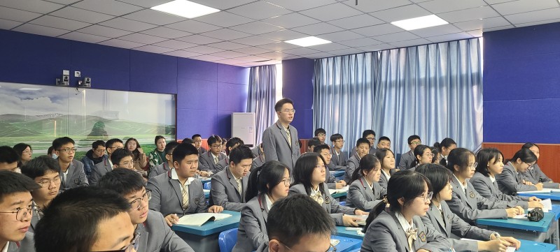 学生.jpg